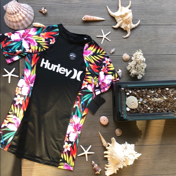 Hurley Other - 🍋🌴HURLEY RASH GUARD🌴🍋